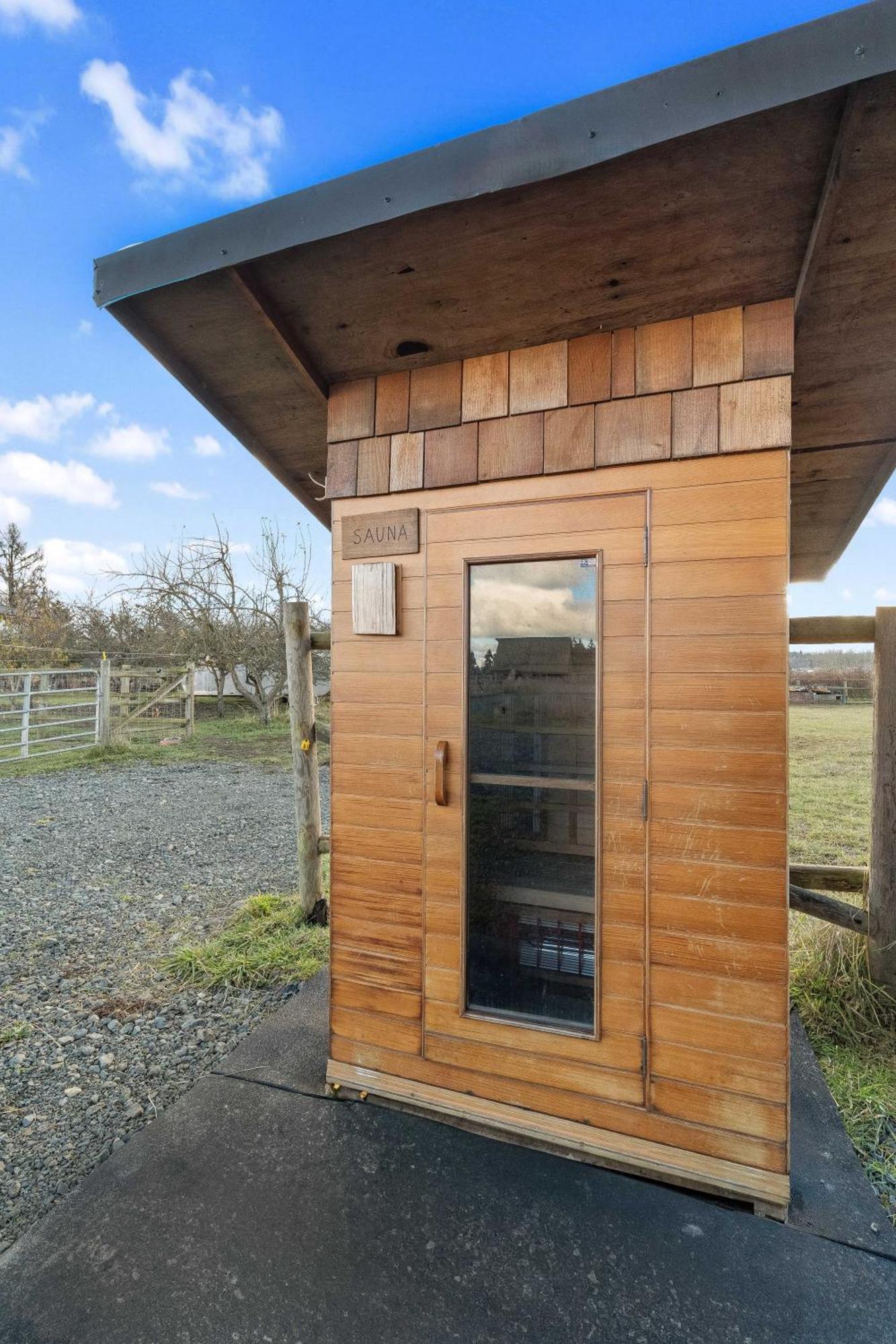 Blue Moon Tiny House, Sauna,Ht Порт Анджелес Екстериор снимка